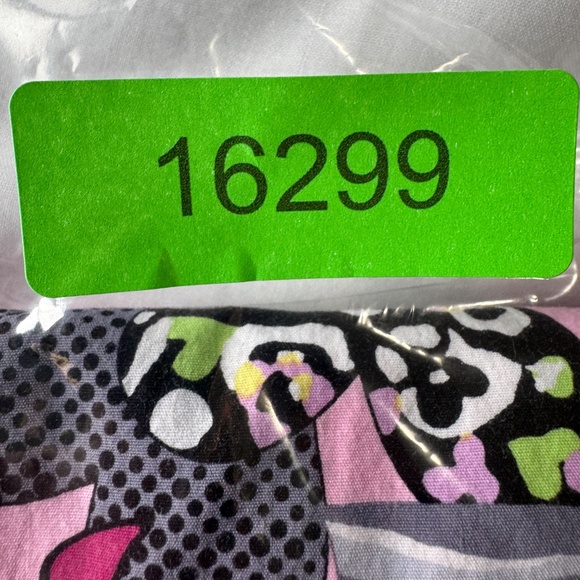 Scrubstar‎ Women's Short Sleeve V-Neck Scrub Top Pink Ribbon and Hearts Large - Picture 11 of 11